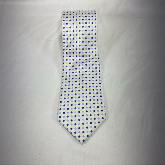 Geoffrey Beene Blue Polka-Dot White Silk Tie - Picture 2 of 6